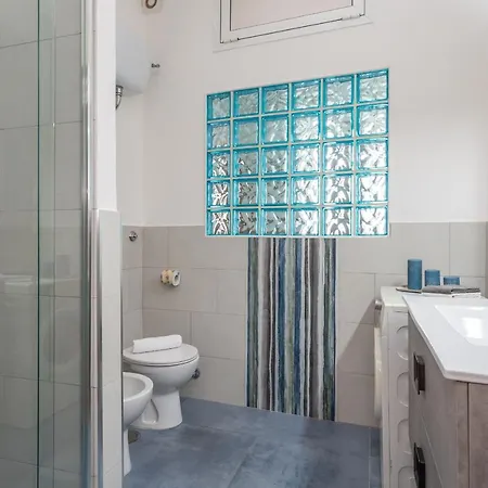 Modern 2bdr Vibrant Prati Neighborhood Apartment Rome