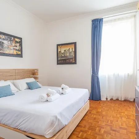 Modern 2bdr Vibrant Prati Neighborhood *